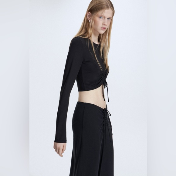 A.L.C. Janie Cropped Ruched Top - Picture 2 of 16